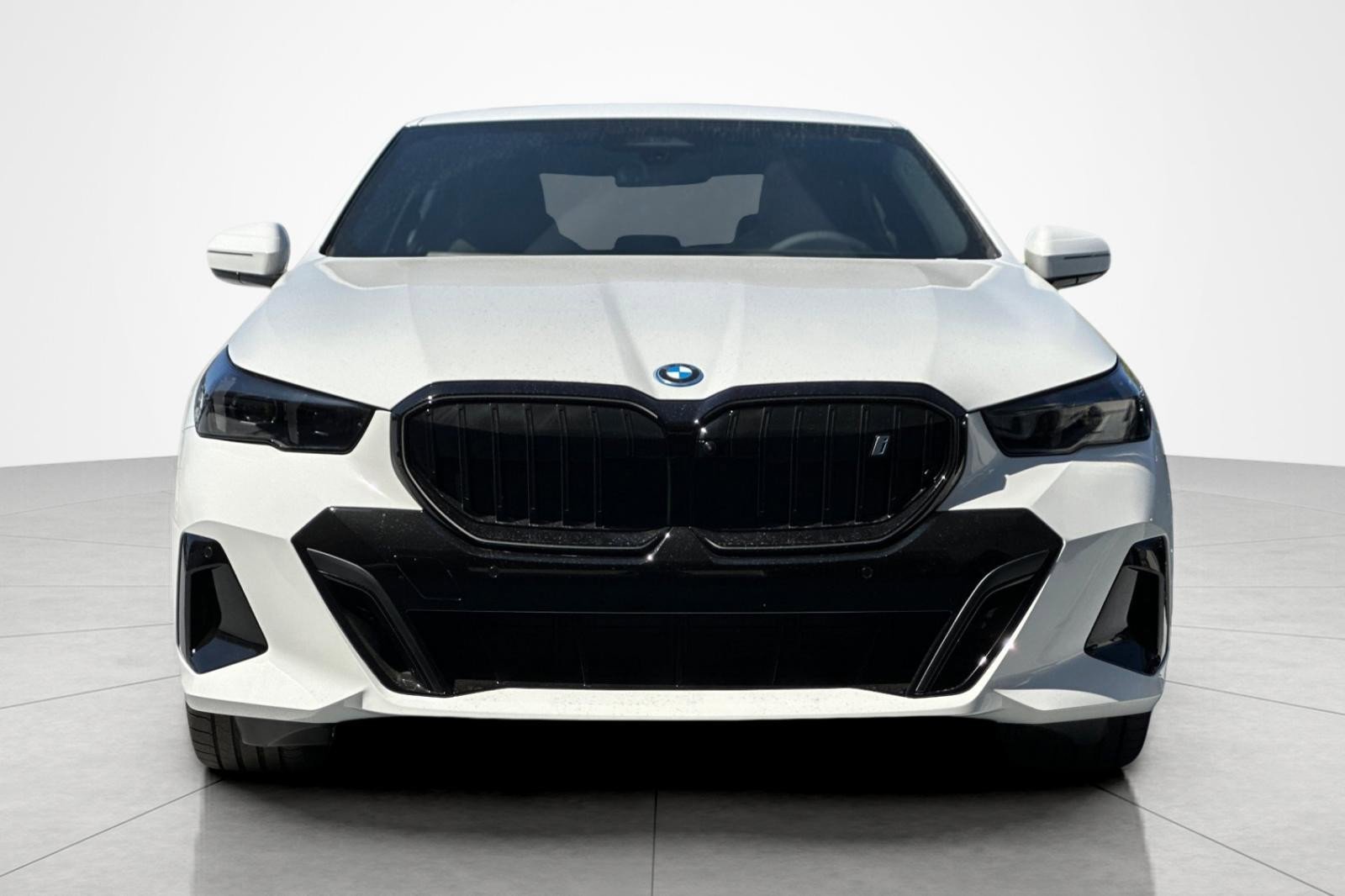 New 2026 BMW i5 M60 w/ M Sport Package RWD image 8