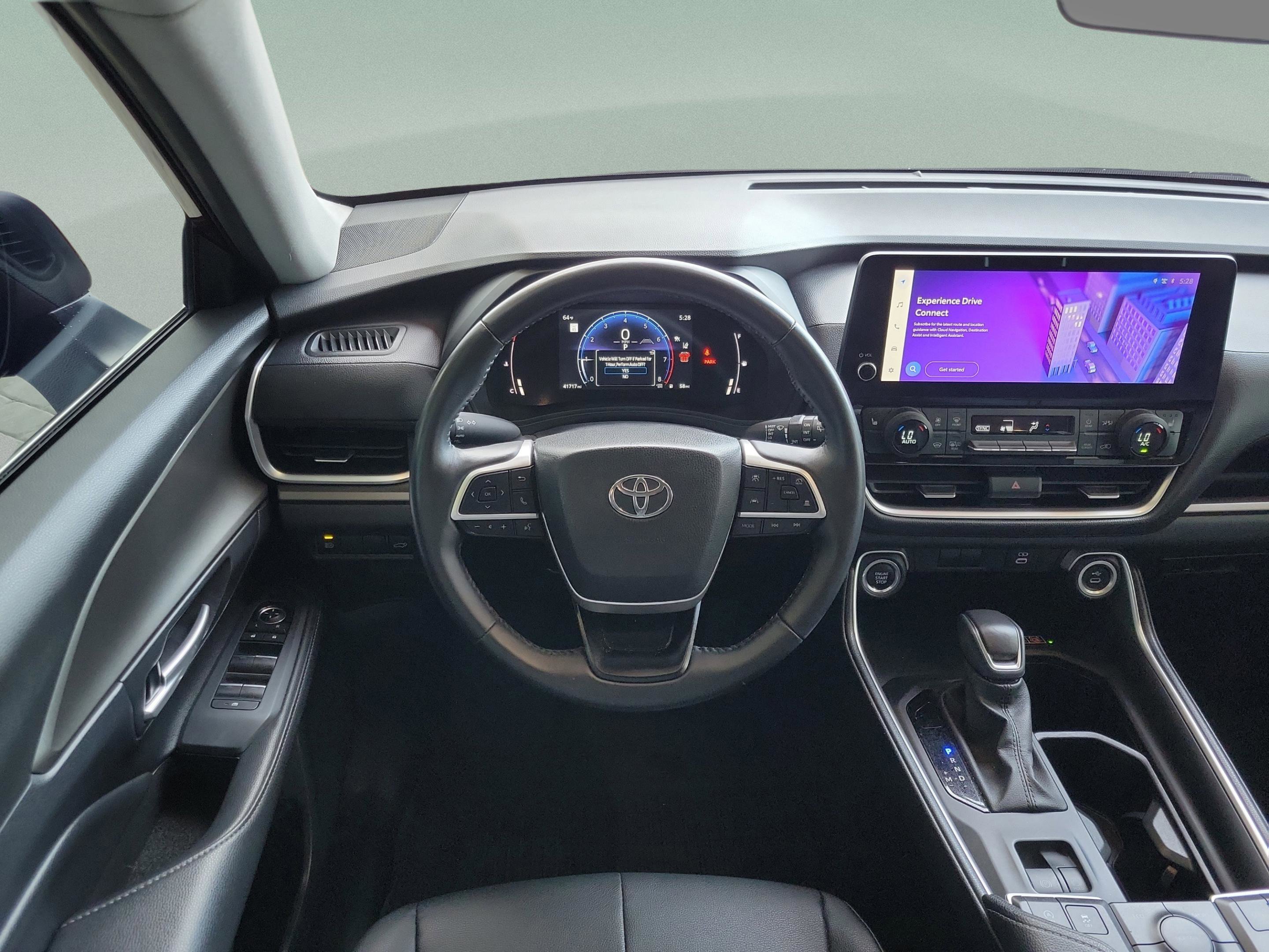 Certified 2024 Toyota Grand Highlander XLE image 10