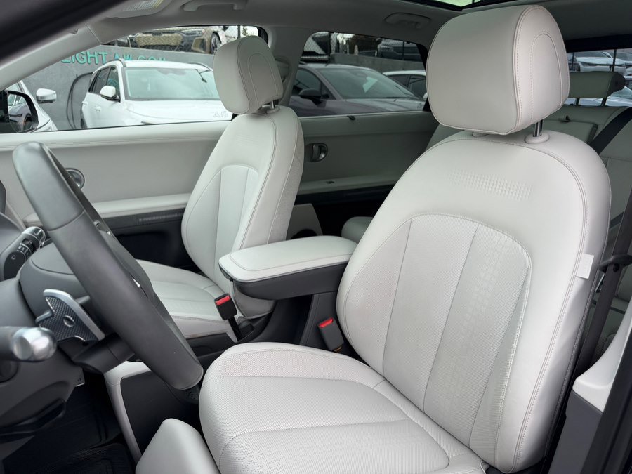 Used 2023 Hyundai Ioniq 5 Limited w/ Cargo Package image 21