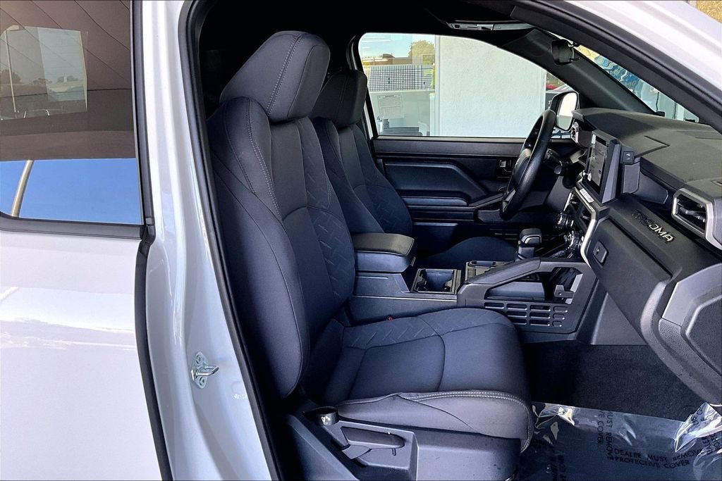 Certified 2025 Toyota Tacoma SR image 27