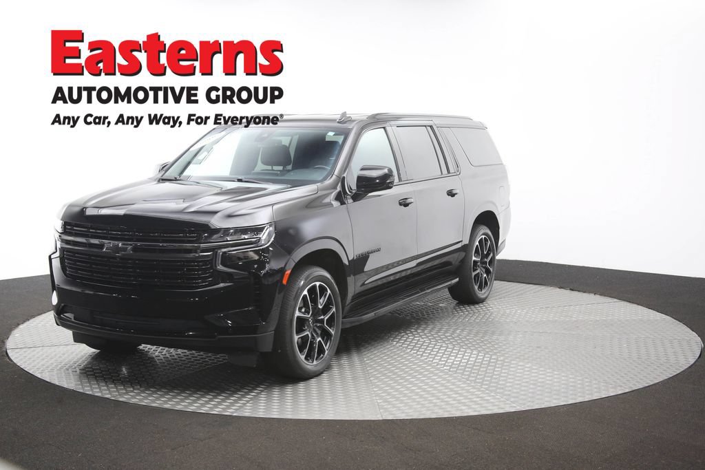 Used 2022 Chevrolet Suburban RST w/ Luxury Package AWD/4WD image 58