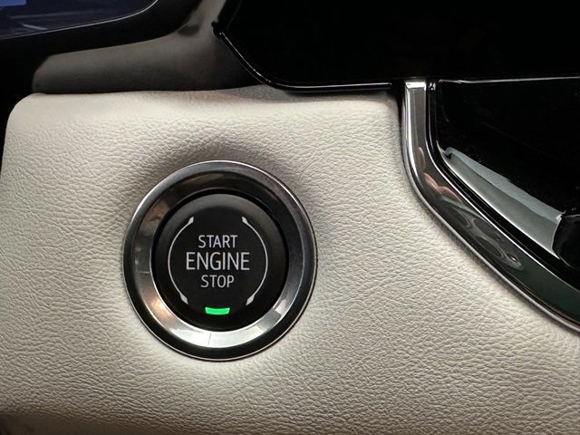 New 2025 GMC Canyon AT4 w/ AT4X Package image 15