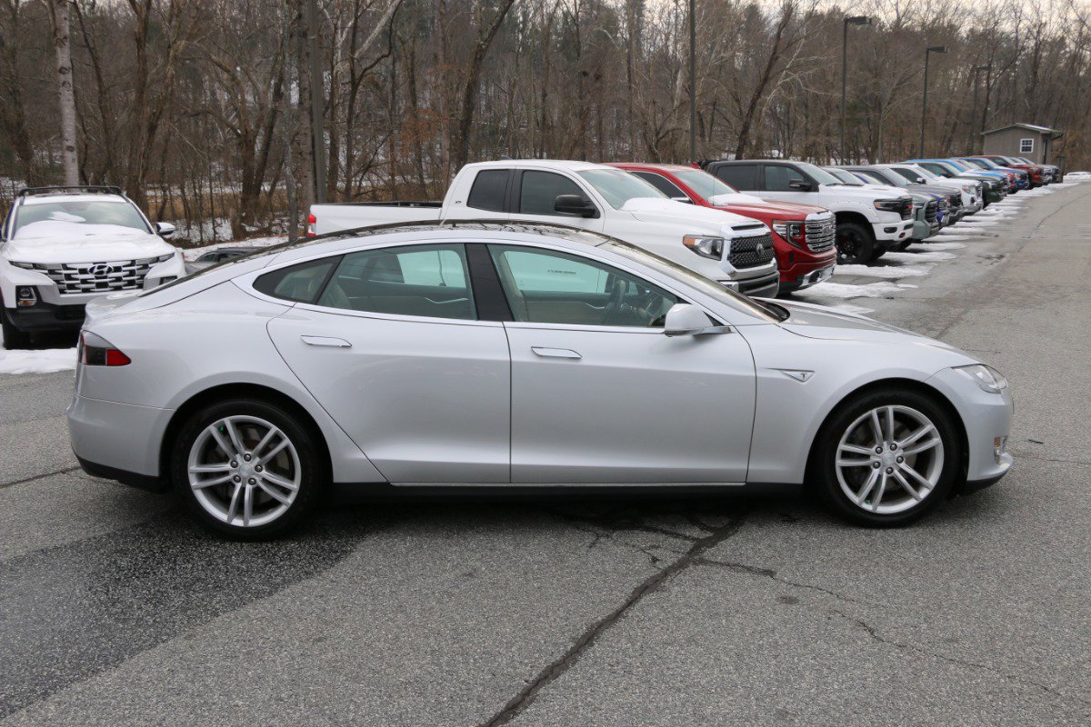 Used 2013 Tesla Model S BASE image 9