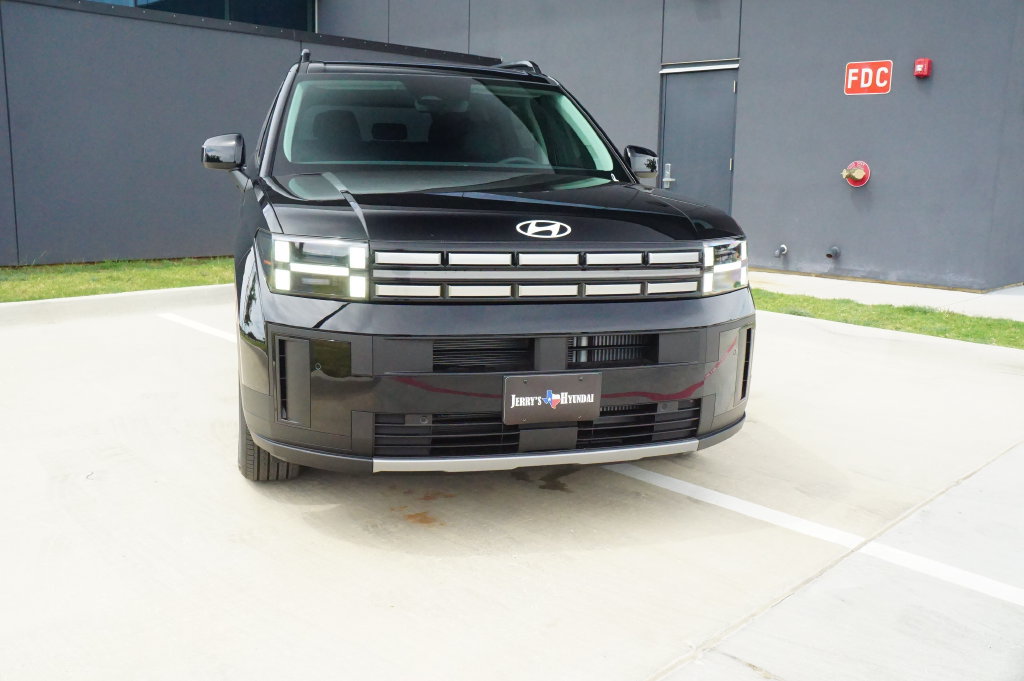 New 2026 Hyundai Santa Fe SEL FWD image 2