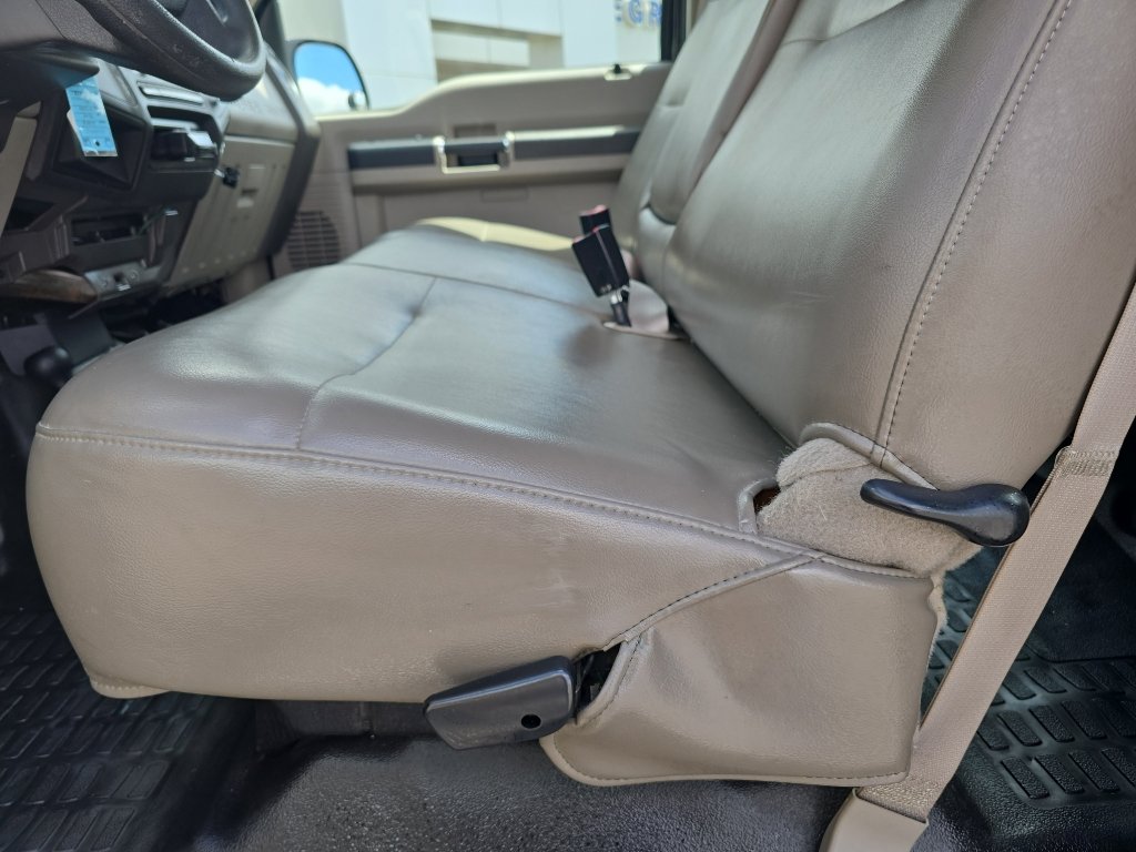 Used 2008 Ford F350 XL AWD/4WD image 16