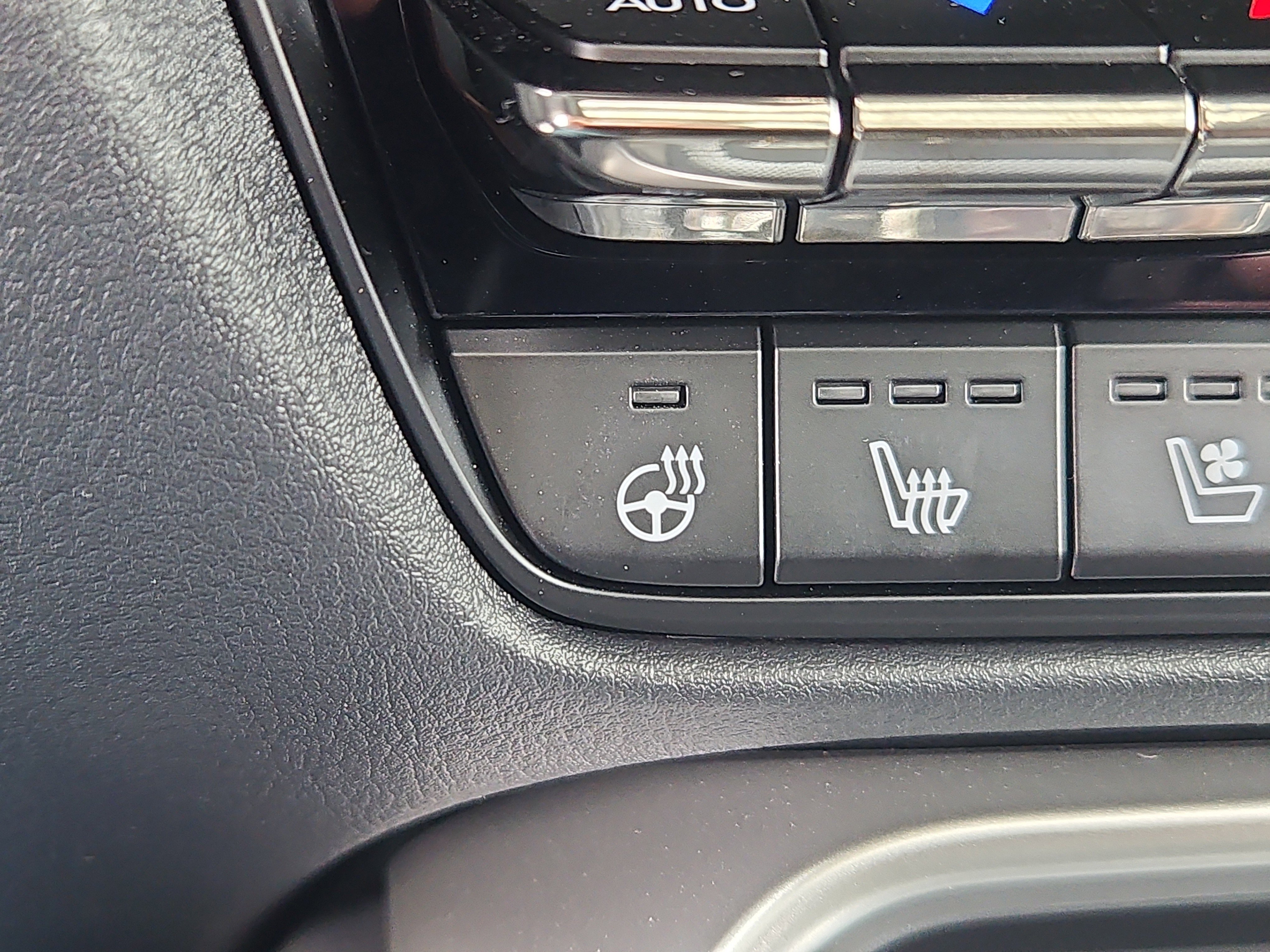 Certified 2025 MAZDA CX-70 3.3 Turbo S w/ Premium Package image 15