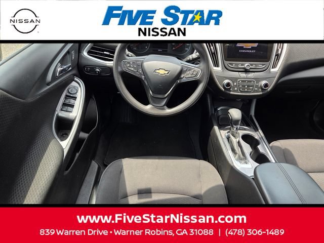 Used 2023 Chevrolet Malibu LT w/ Driver Confidence Package FWD image 7