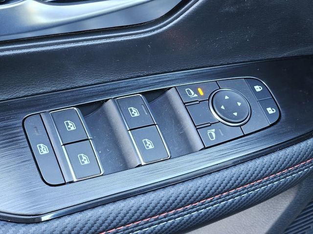 New 2026 Nissan Kicks SR image 20