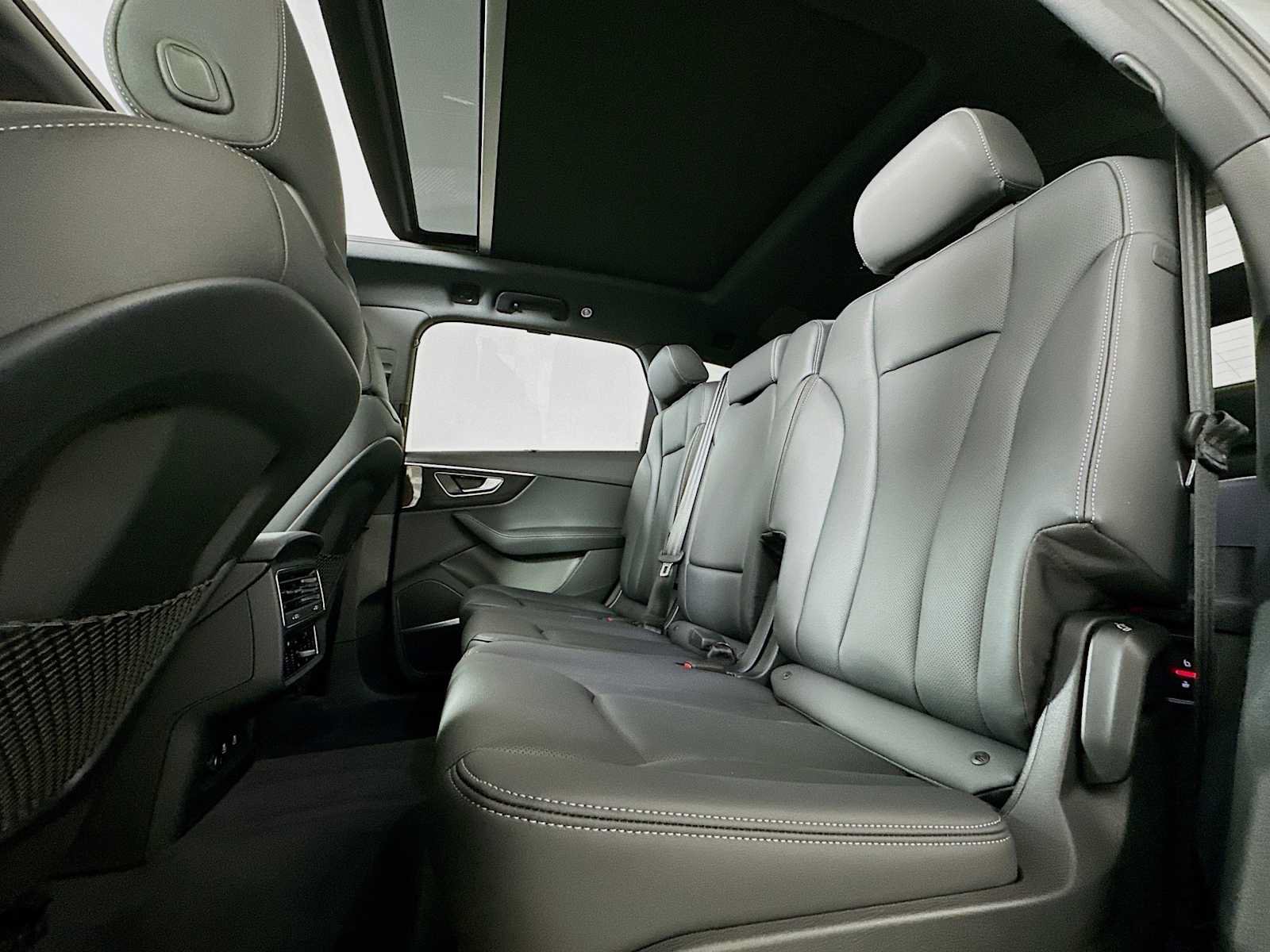 New 2026 Audi Q7 Premium Plus AWD/4WD image 23