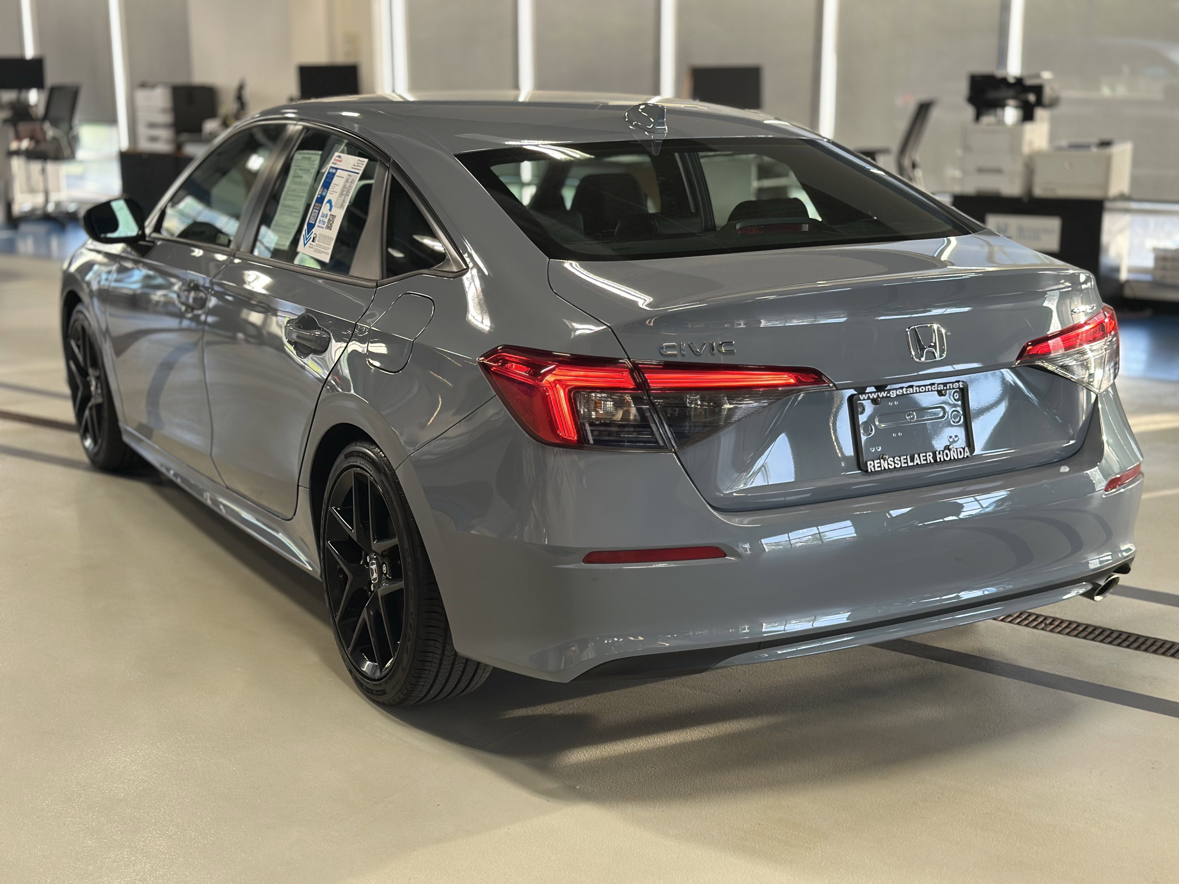 Used 2024 Honda Civic Sport image 6