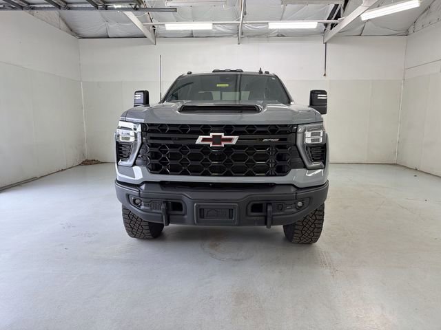 Certified 2024 Chevrolet Silverado 2500 ZR2 w/ ZR2 Bison Edition image 3