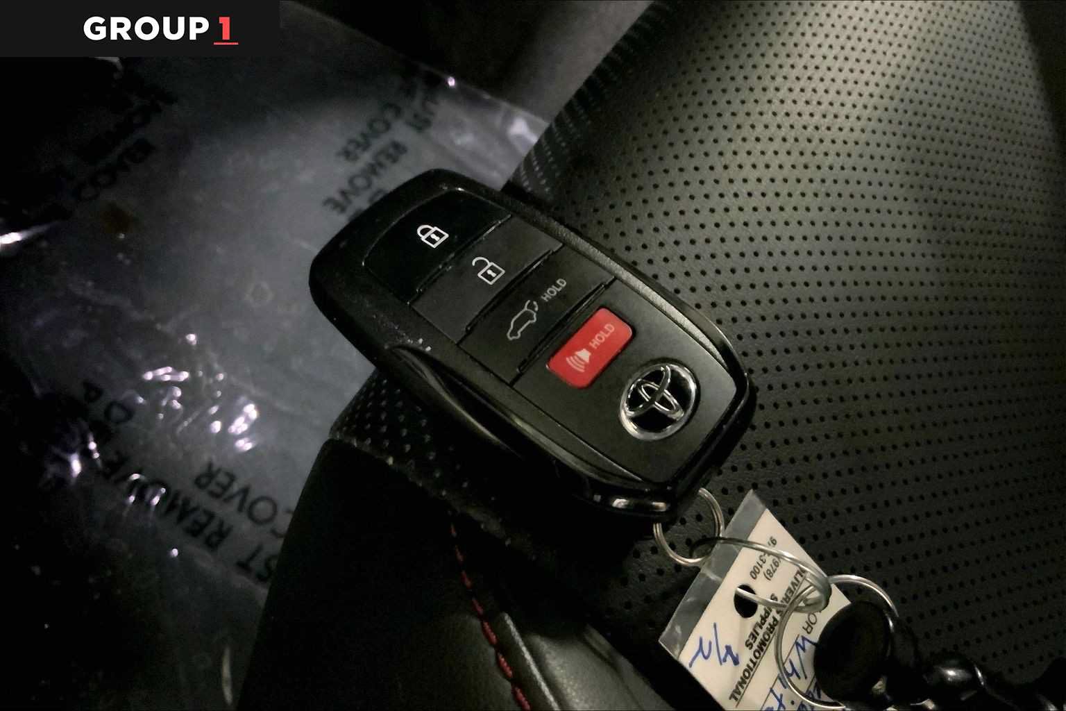 Used 2024 Toyota Prius Prime Premium FWD image 15