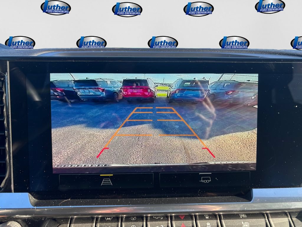 Used 2026 Chevrolet Silverado 1500 LT AWD/4WD image 25