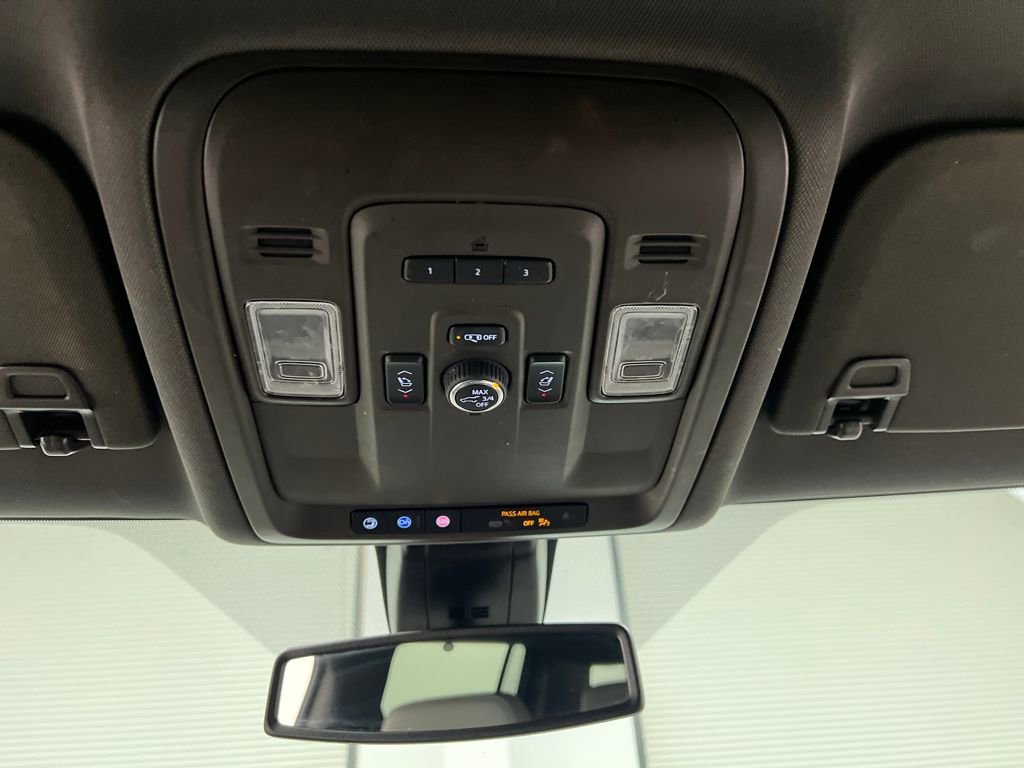 Used 2021 Chevrolet Suburban Z71 w/ Z71 Off-Road Package image 60