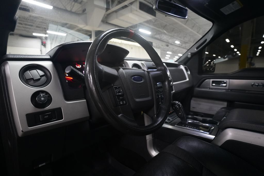 Used 2013 Ford F150 Raptor w/ Luxury Equipment Group AWD/4WD image 8