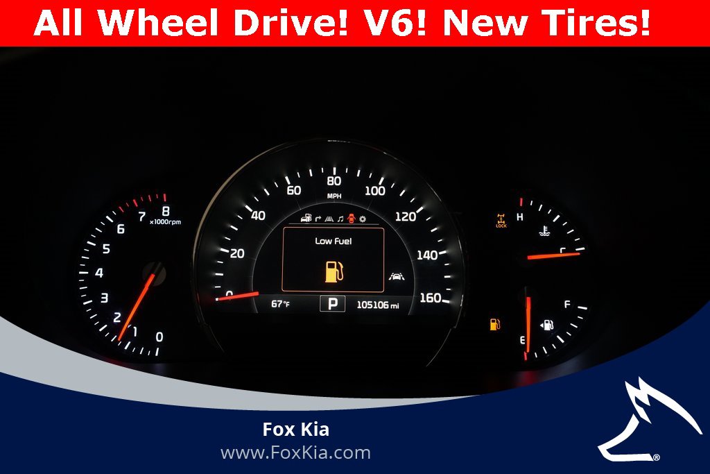 Used 2017 Kia Sorento SX image 2