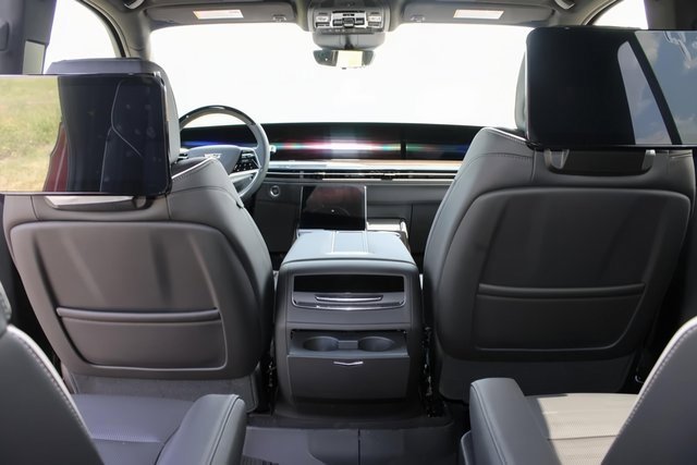 New 2025 Cadillac Escalade Premium Luxury w/ Touring Package image 25