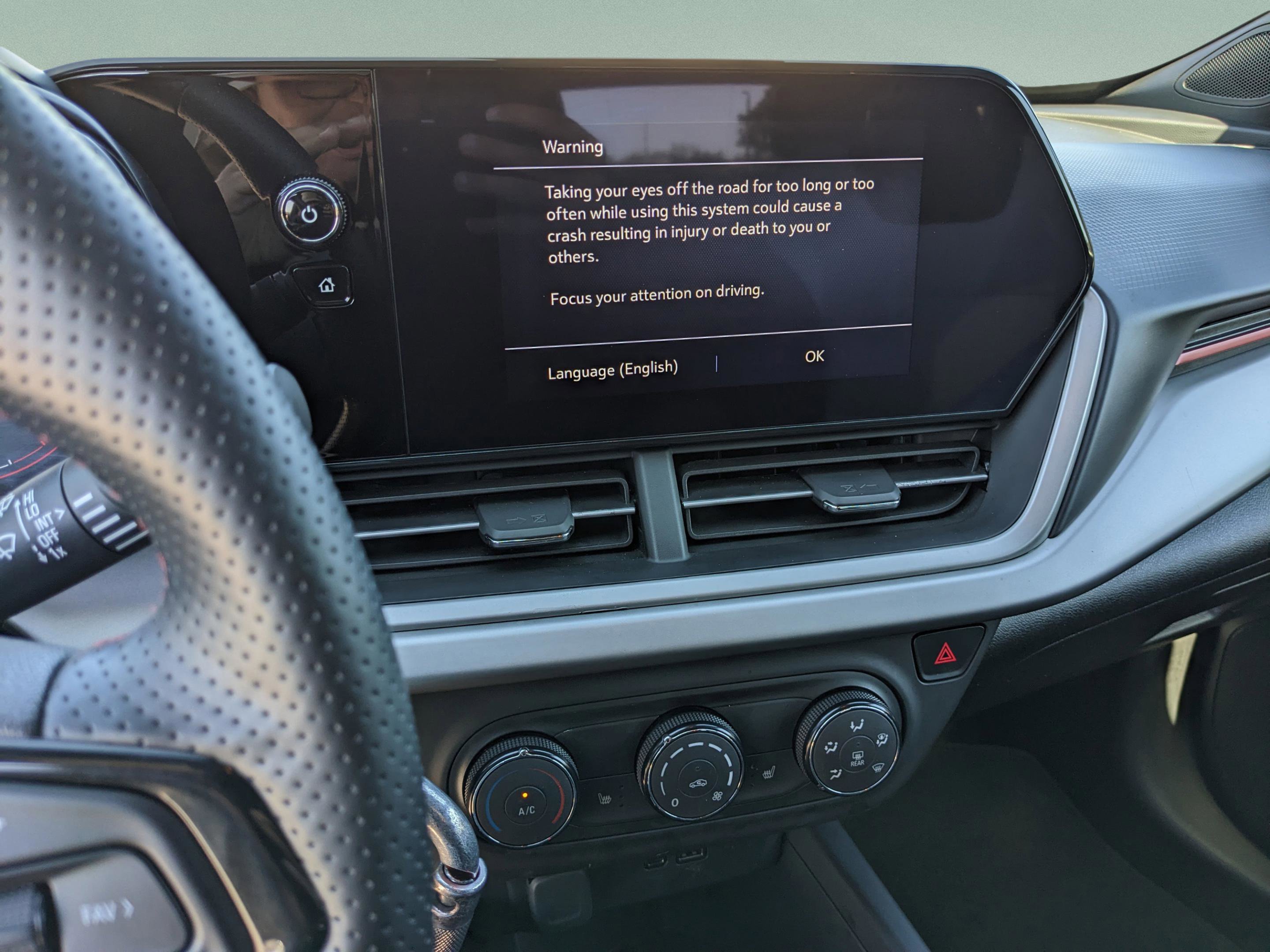 Used 2024 Chevrolet Trax RS image 18