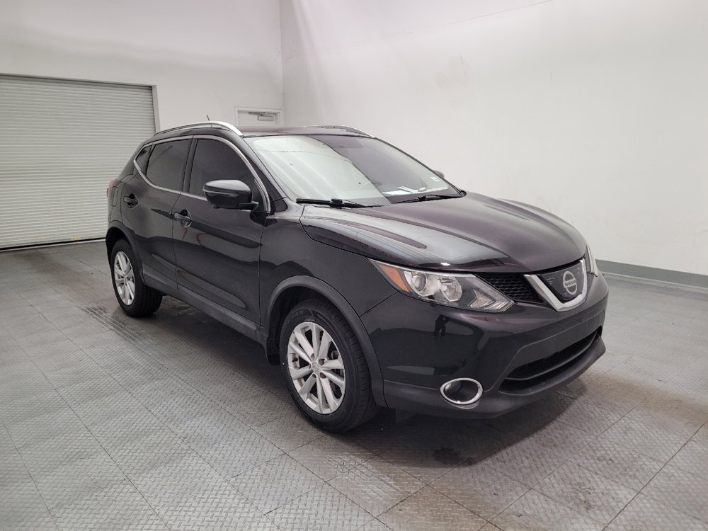 Used 2018 Nissan Rogue Sport SV w/ SV Technology Package FWD image 13