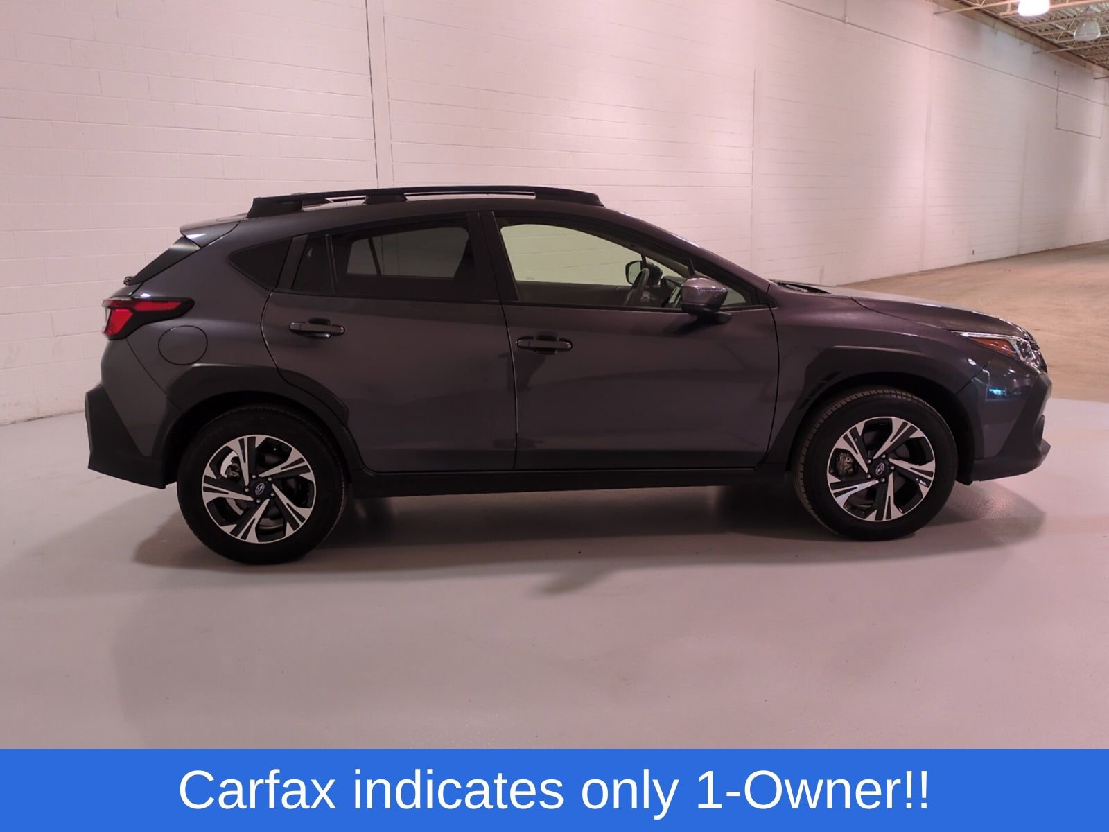 Used 2024 Subaru Crosstrek 2.0i Premium AWD/4WD image 3