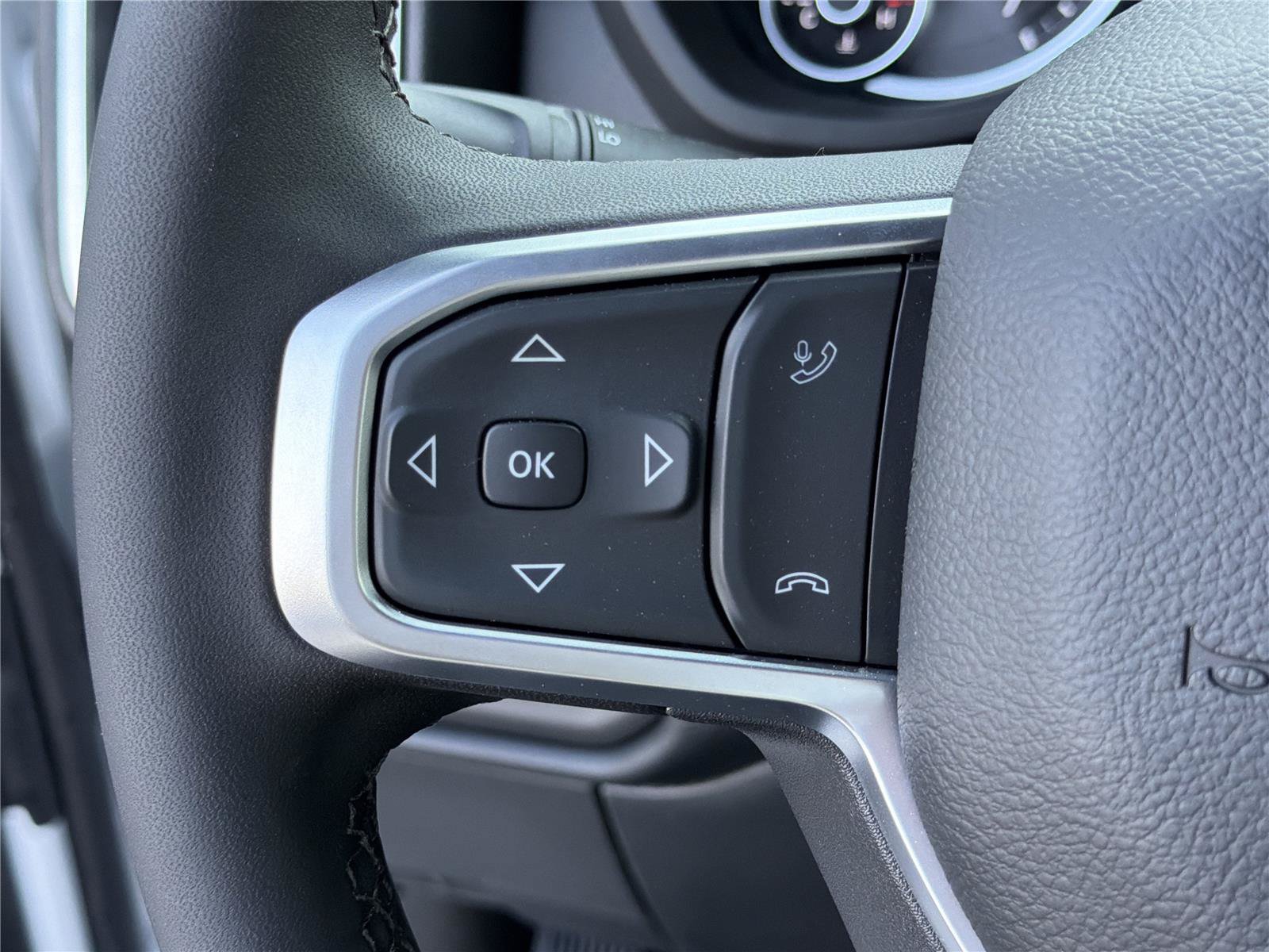 New 2026 RAM 2500 Big Horn AWD/4WD image 24