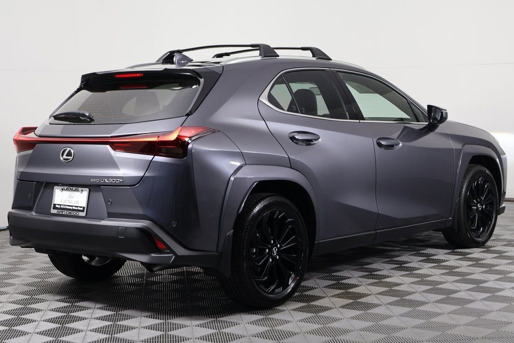 New 2026 Lexus UX 300h AWD image 2