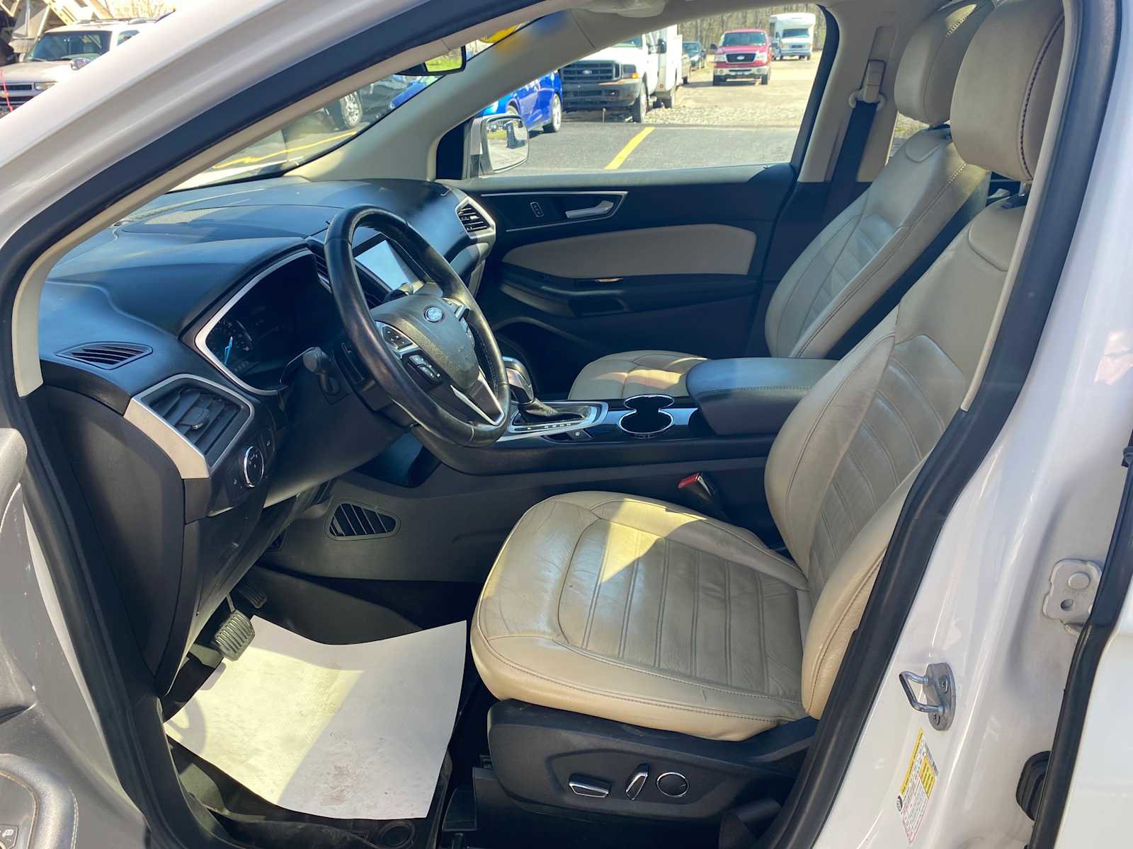 Used 2016 Ford Edge SEL w/ Equipment Group 201A image 9