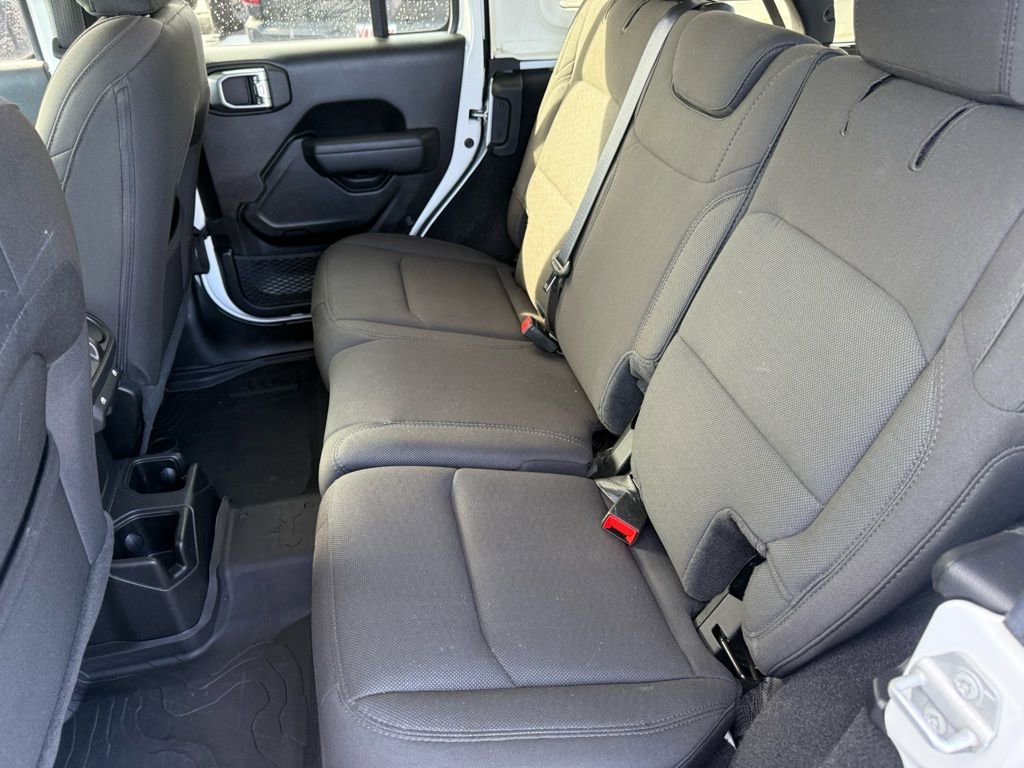 Used 2022 Jeep Wrangler Unlimited Sport image 38