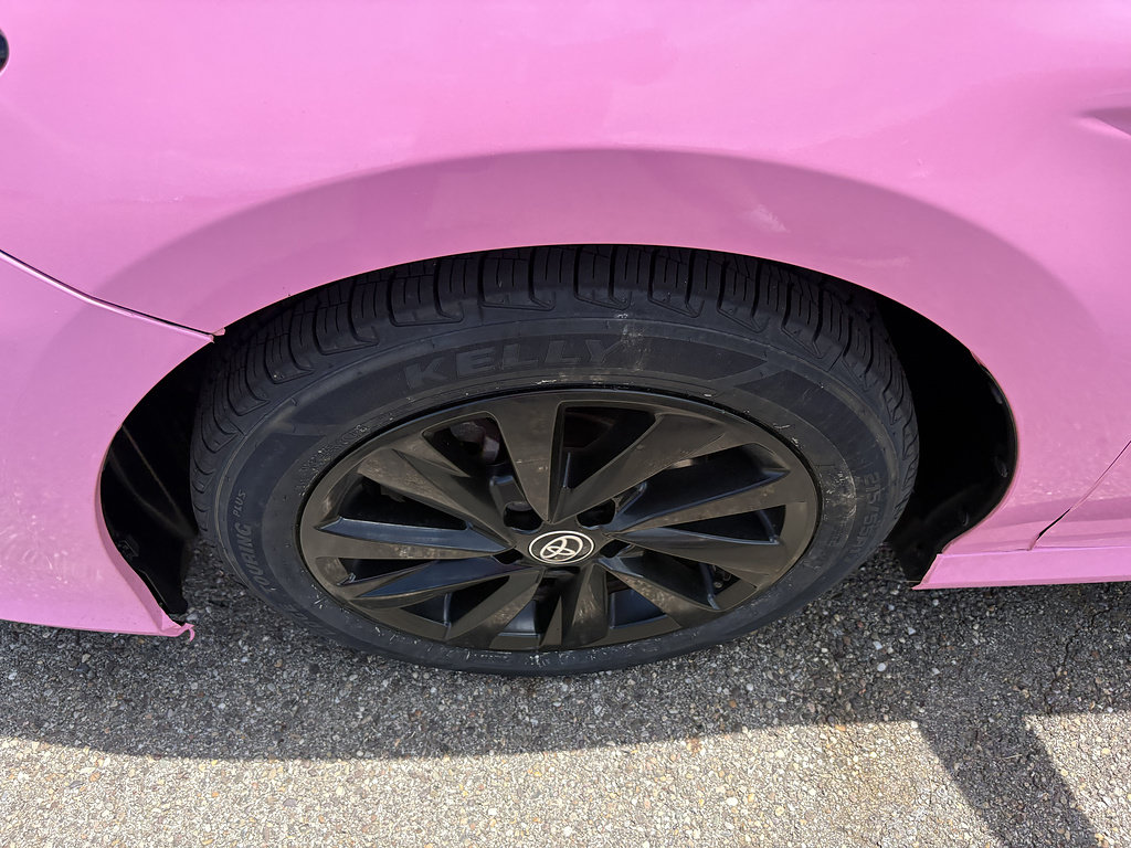 Used 2021 Toyota Camry LE FWD image 9