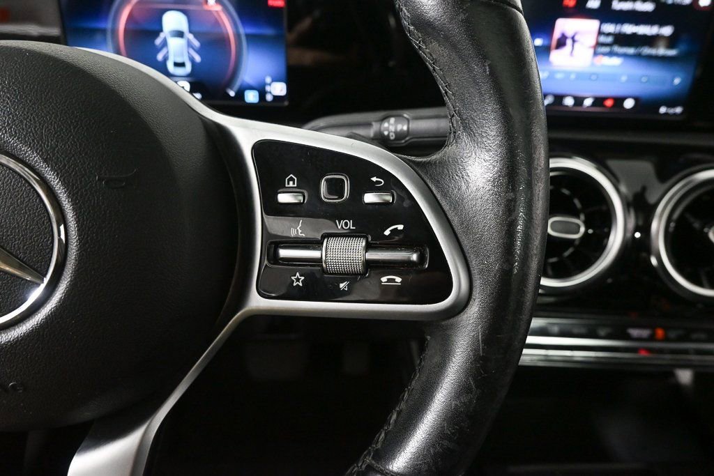 Used 2019 Mercedes-Benz A 220 image 11