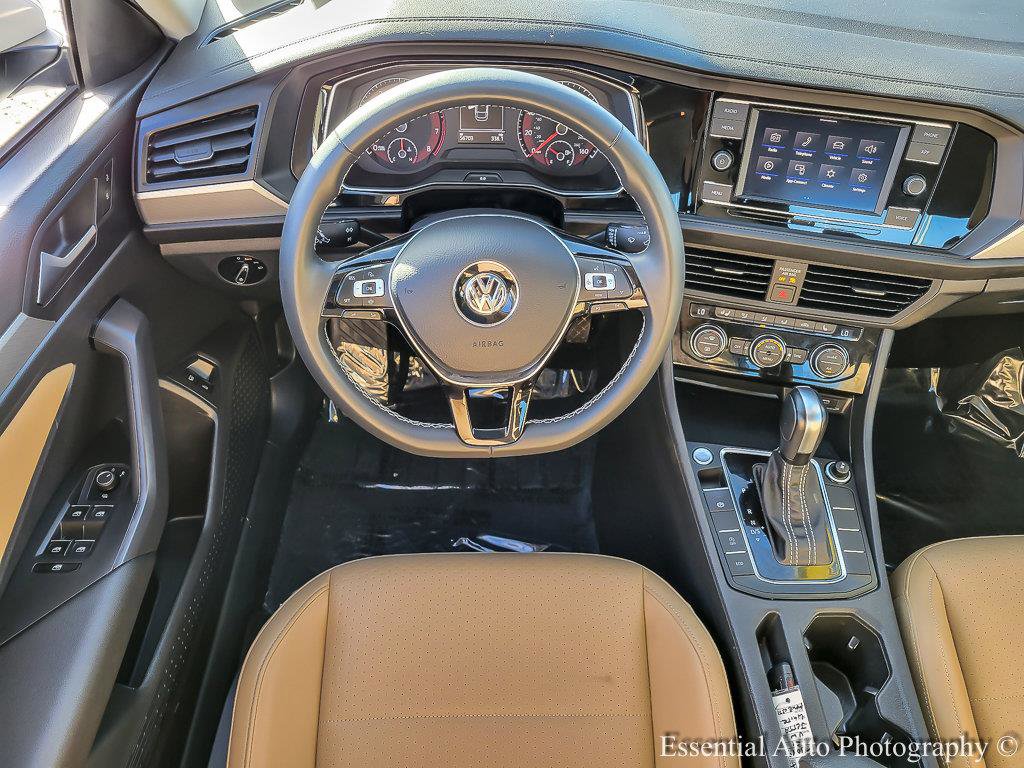 Used 2021 Volkswagen Jetta SE w/ SE Cold Weather Package FWD image 14