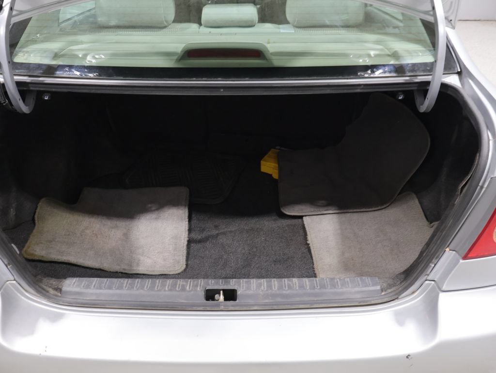 Used 2006 Toyota Corolla LE FWD image 4