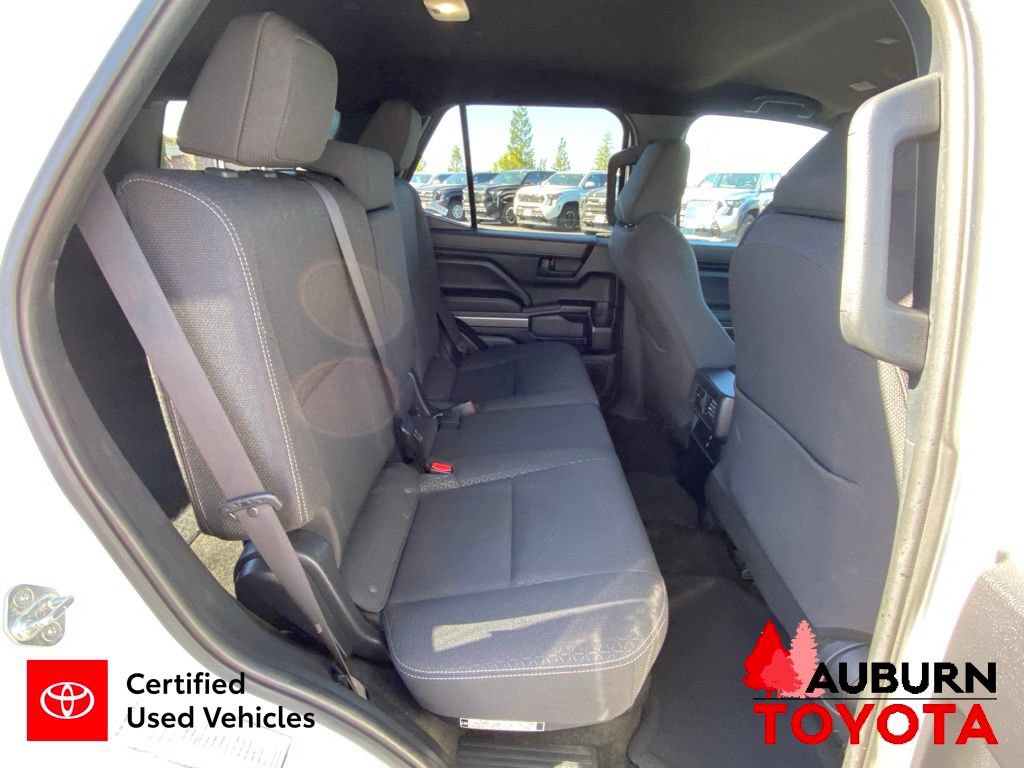 Certified 2025 Toyota 4Runner SR5 AWD/4WD image 19