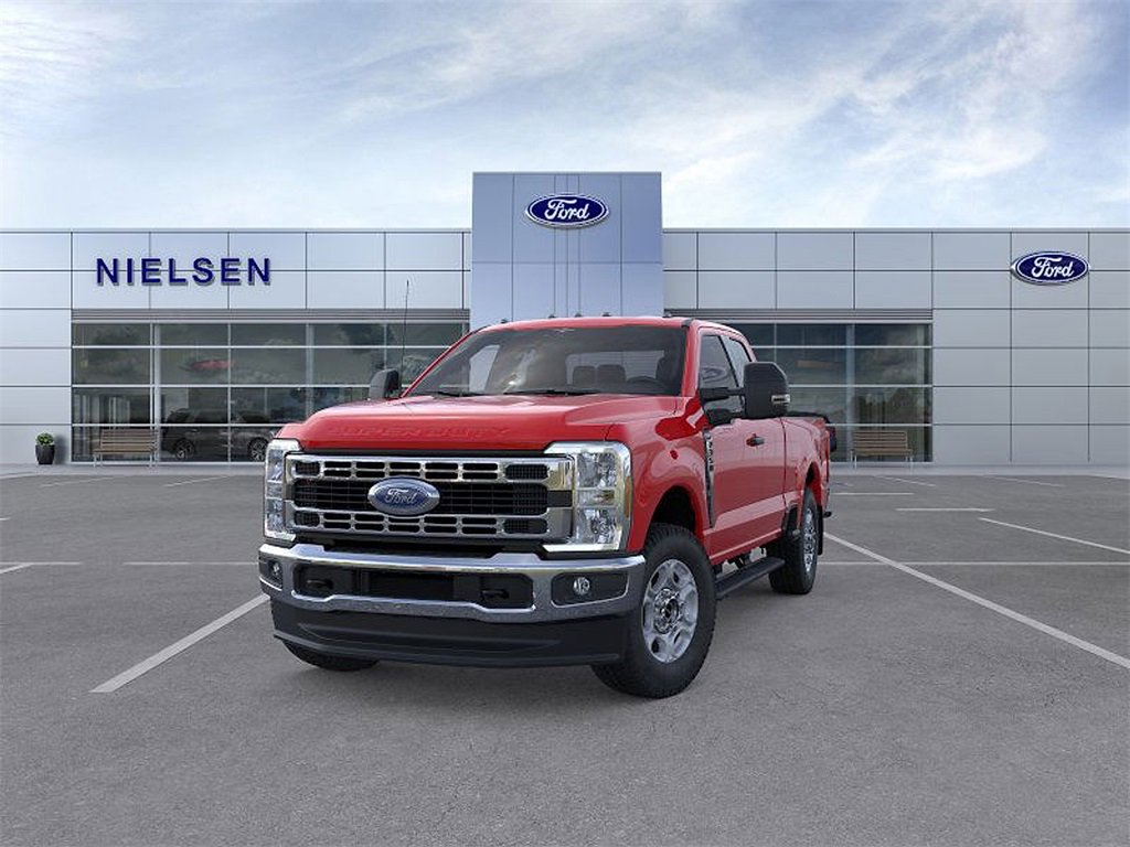 New 2026 Ford F350 XLT image 2