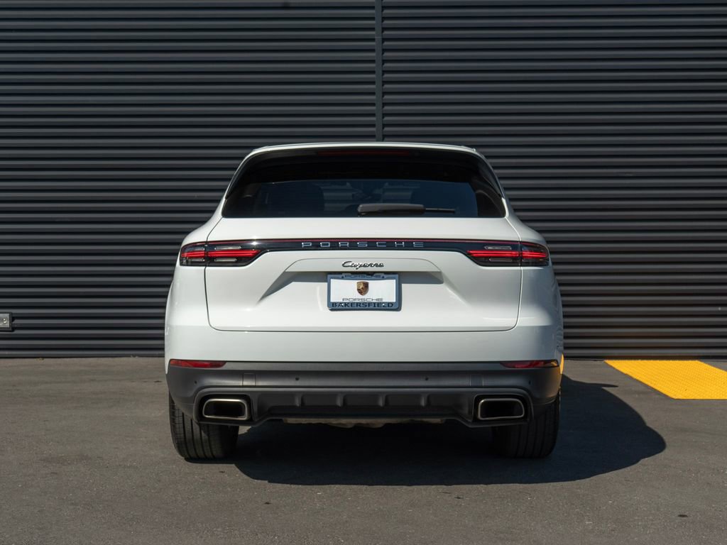 Used 2020 Porsche Cayenne AWD/4WD image 10