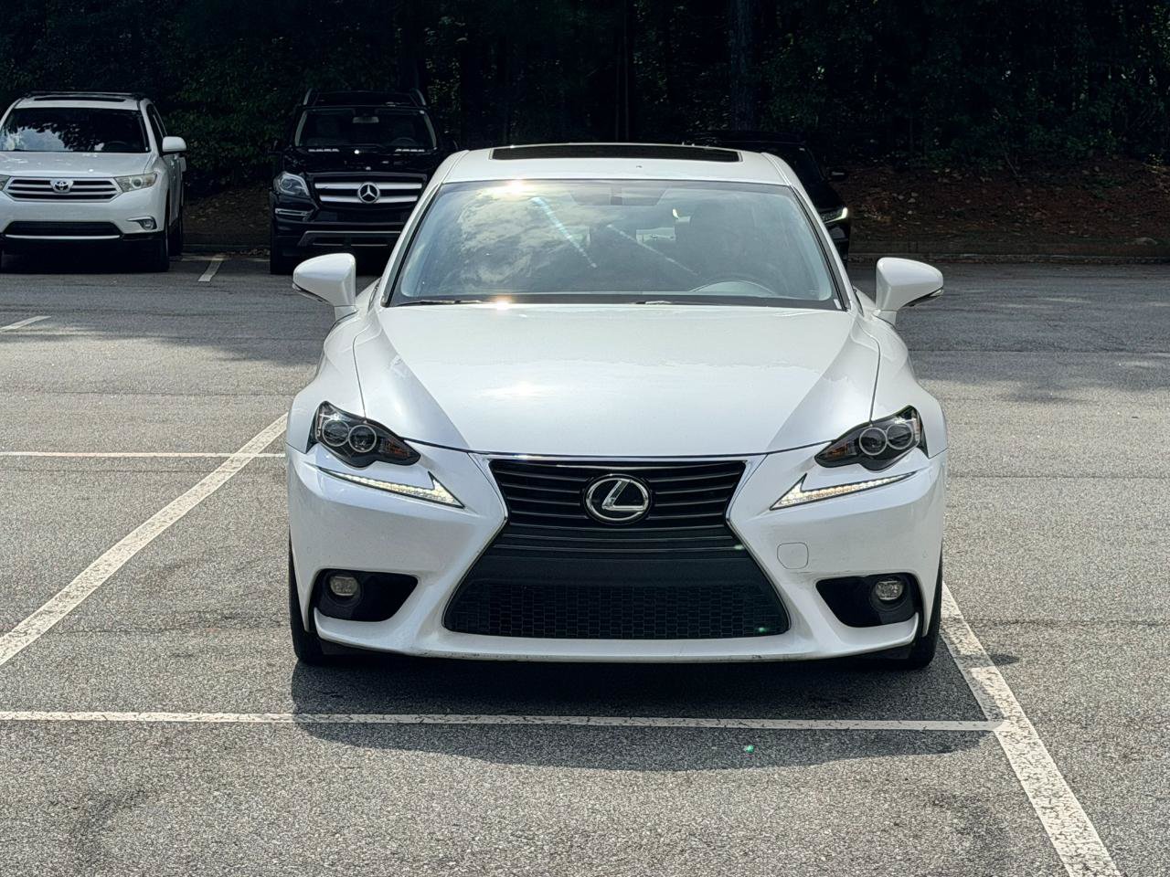 Used 2016 Lexus IS 200t w/ Premium Package RWD image 4