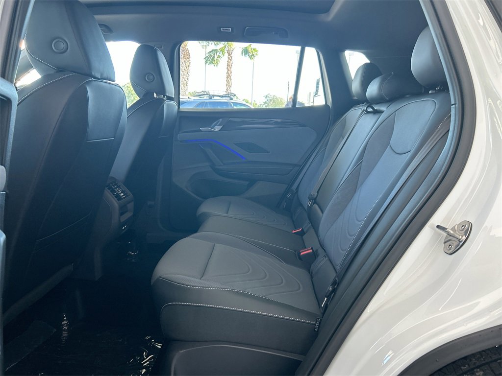 New 2026 Volkswagen Tiguan SE R-Line image 39