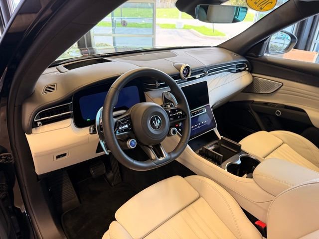 Used 2024 Maserati Grecale GT AWD/4WD image 19
