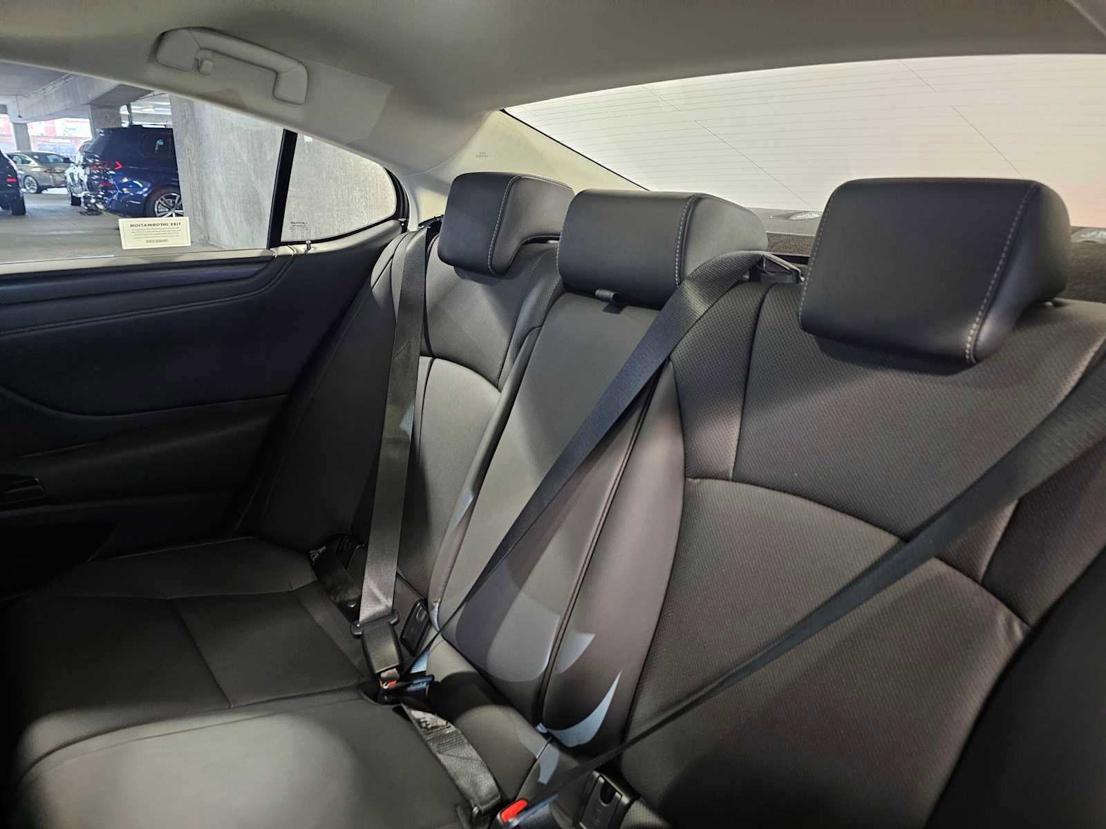 Used 2023 Lexus ES 250 w/ Premium Package image 36