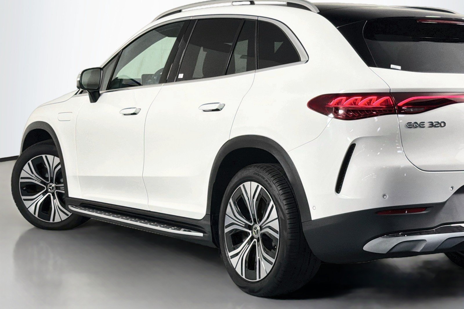 Certified 2026 Mercedes-Benz EQE 320 4MATIC SUV image 15