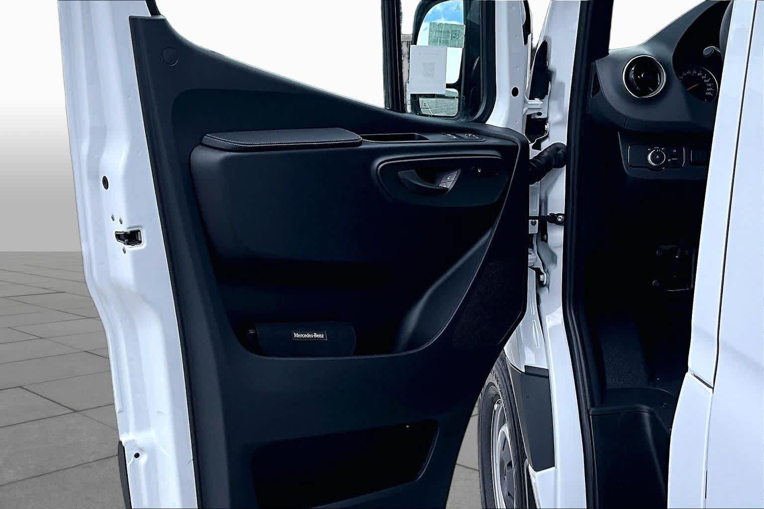 New 2026 Mercedes-Benz Sprinter 2500 image 10