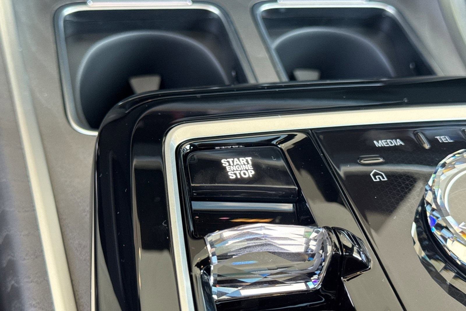 New 2025 BMW 760i xDrive image 28