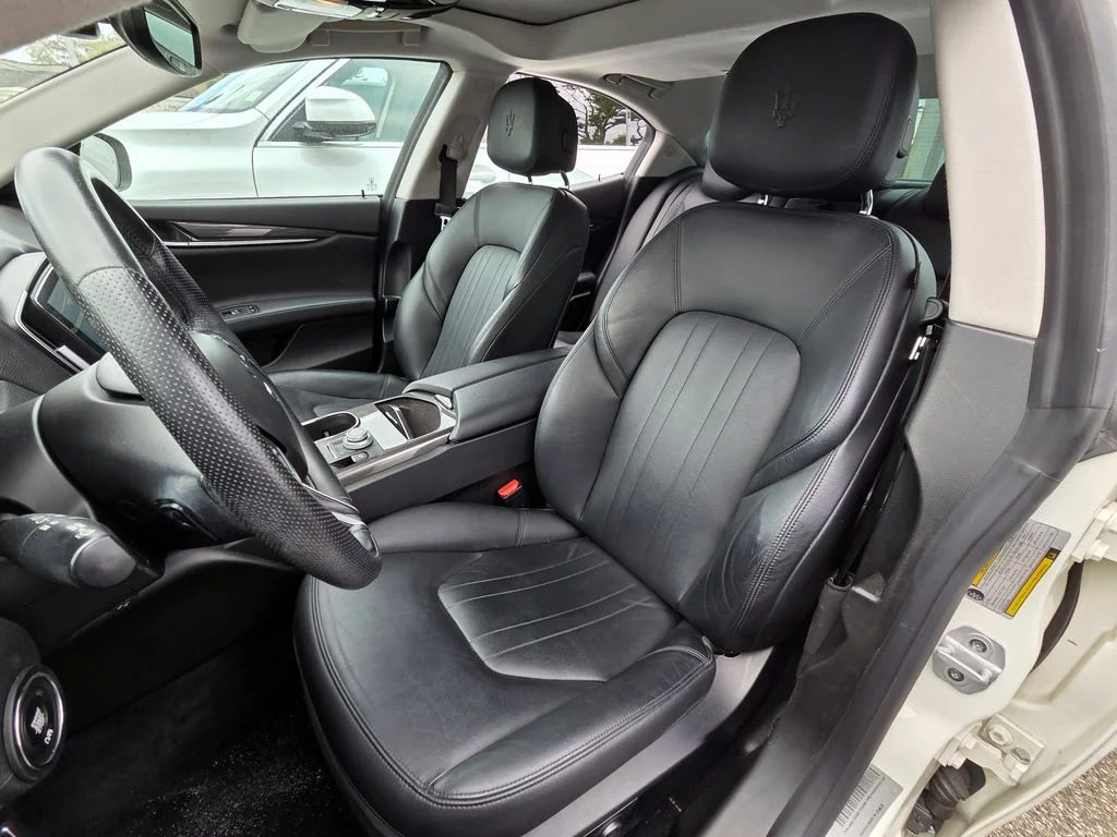 Used 2020 Maserati Ghibli RWD image 9