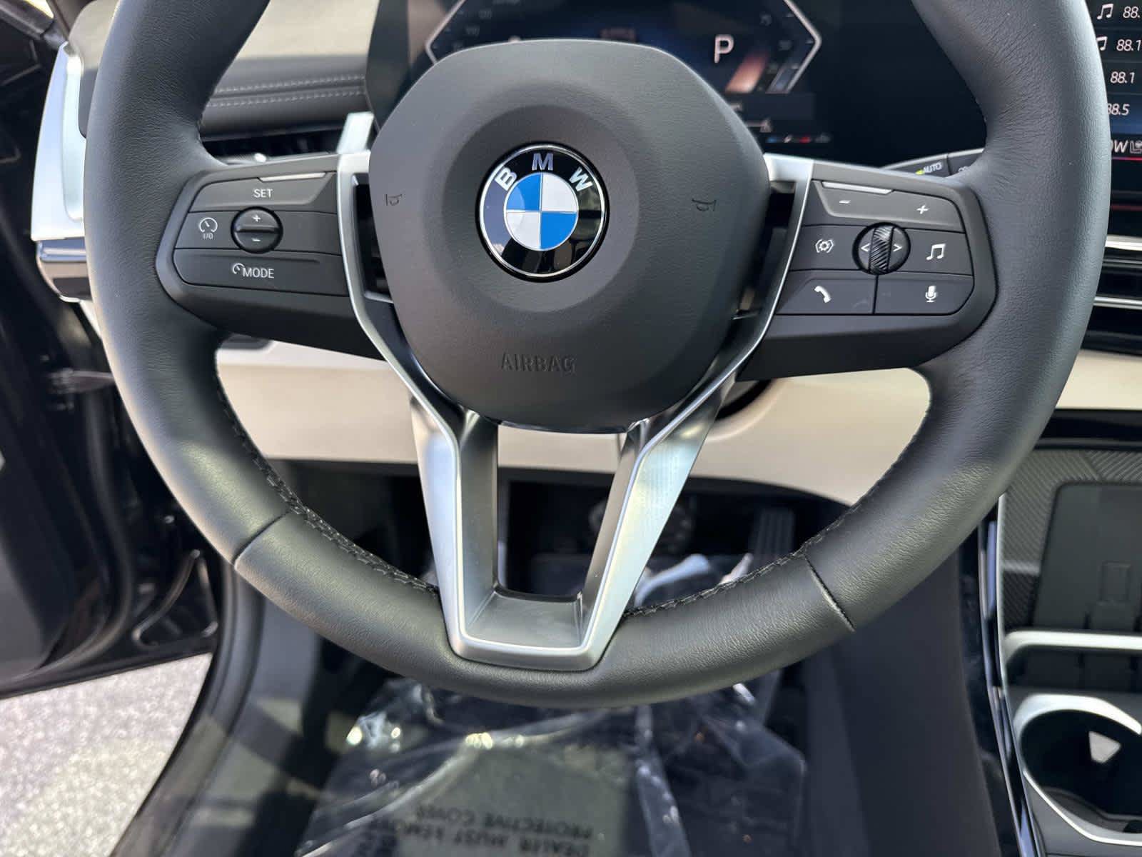 New 2026 BMW X1 xDrive28i w/ Technology Package AWD/4WD image 18