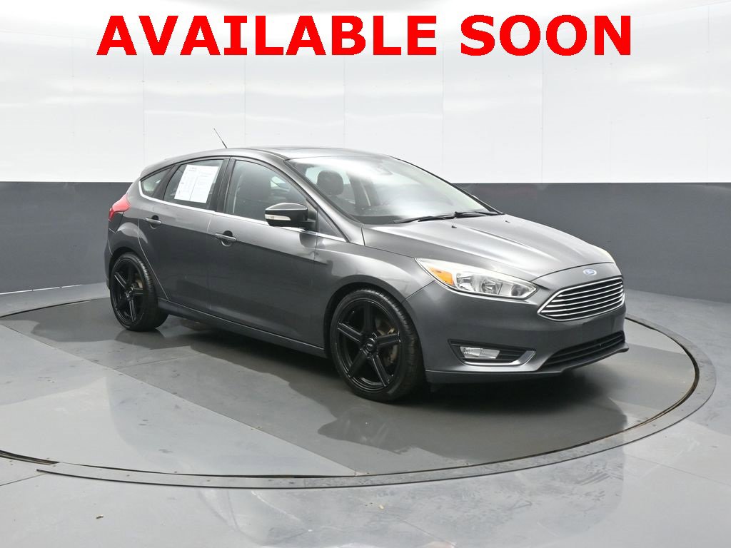 Used 2016 Ford Focus Titanium w/ Titanium Technology Package