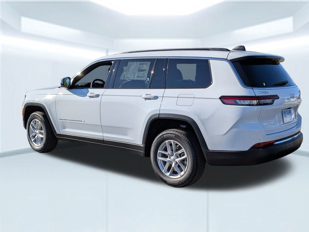 New 2025 Jeep Grand Cherokee L Laredo w/ Luxury Tech Group I video 4