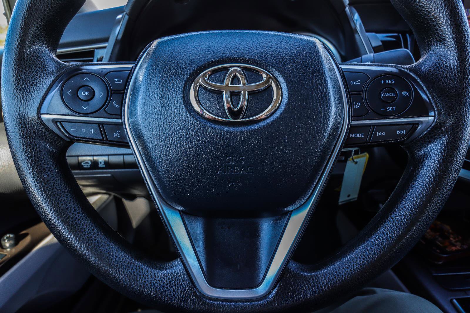 Used 2022 Toyota Camry LE FWD image 13