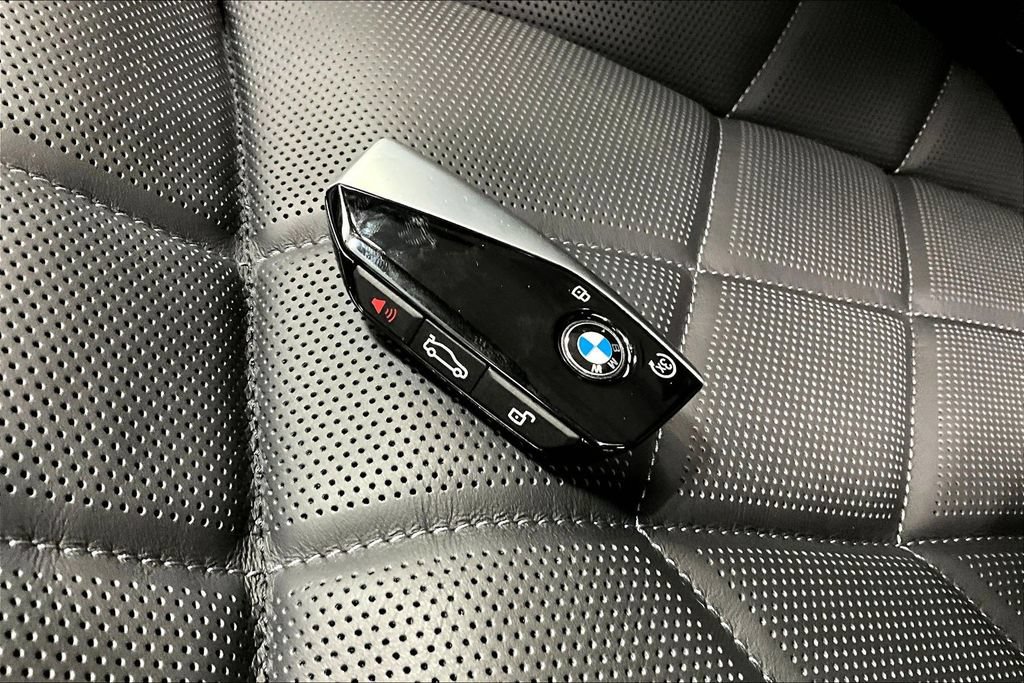New 2025 BMW i7 eDrive50 RWD image 23