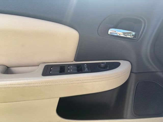 Used 2014 Chrysler 200 Limited w/ Sun/Sound Group FWD image 22