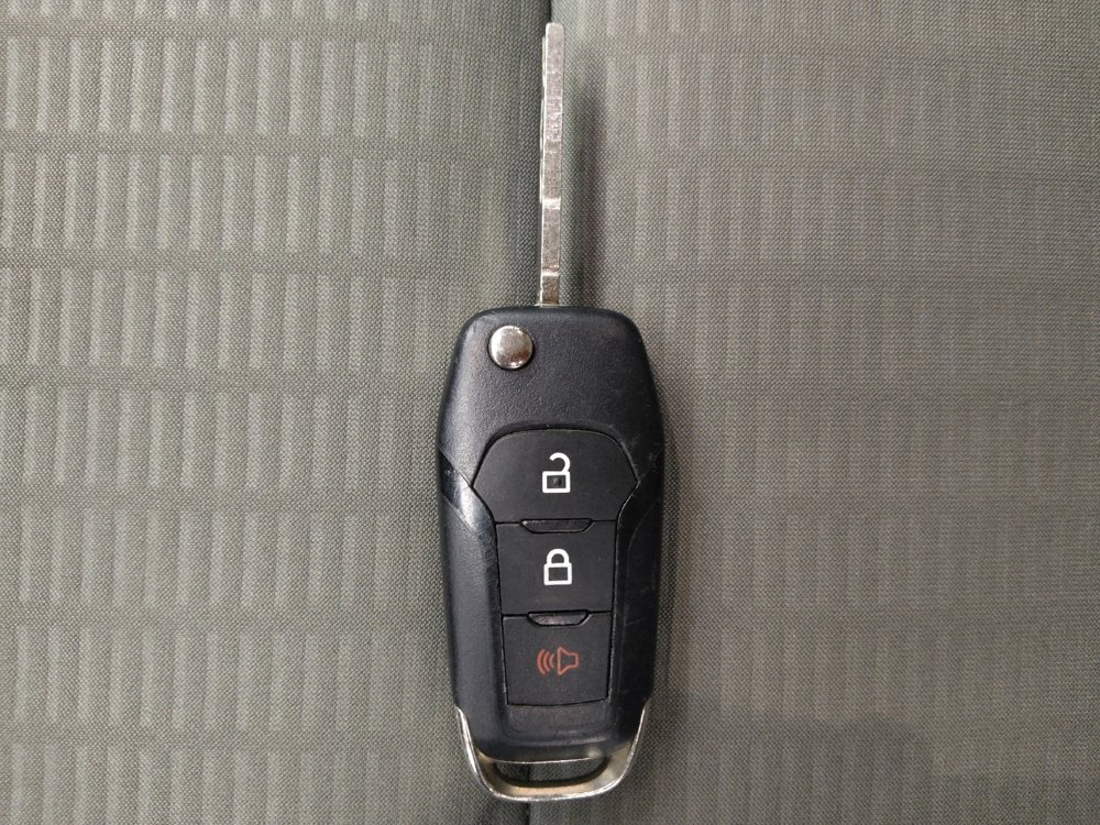 Used 2020 Ford Escape S image 32